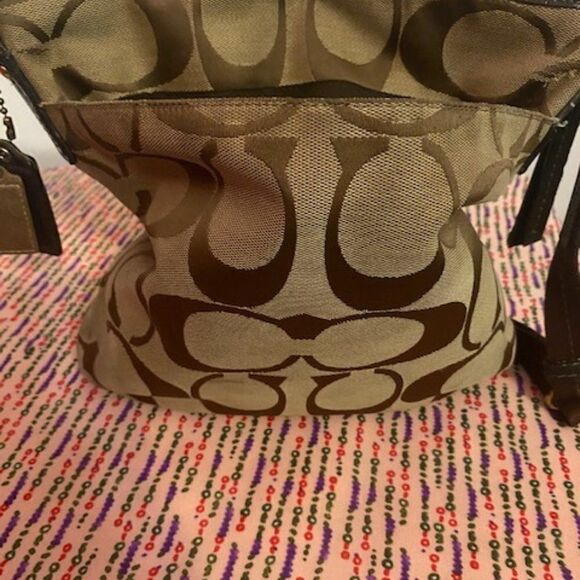 Coach 21905 Signature Stripe Duffle Crossbody Khaki/Brown - Picture 2 of 7